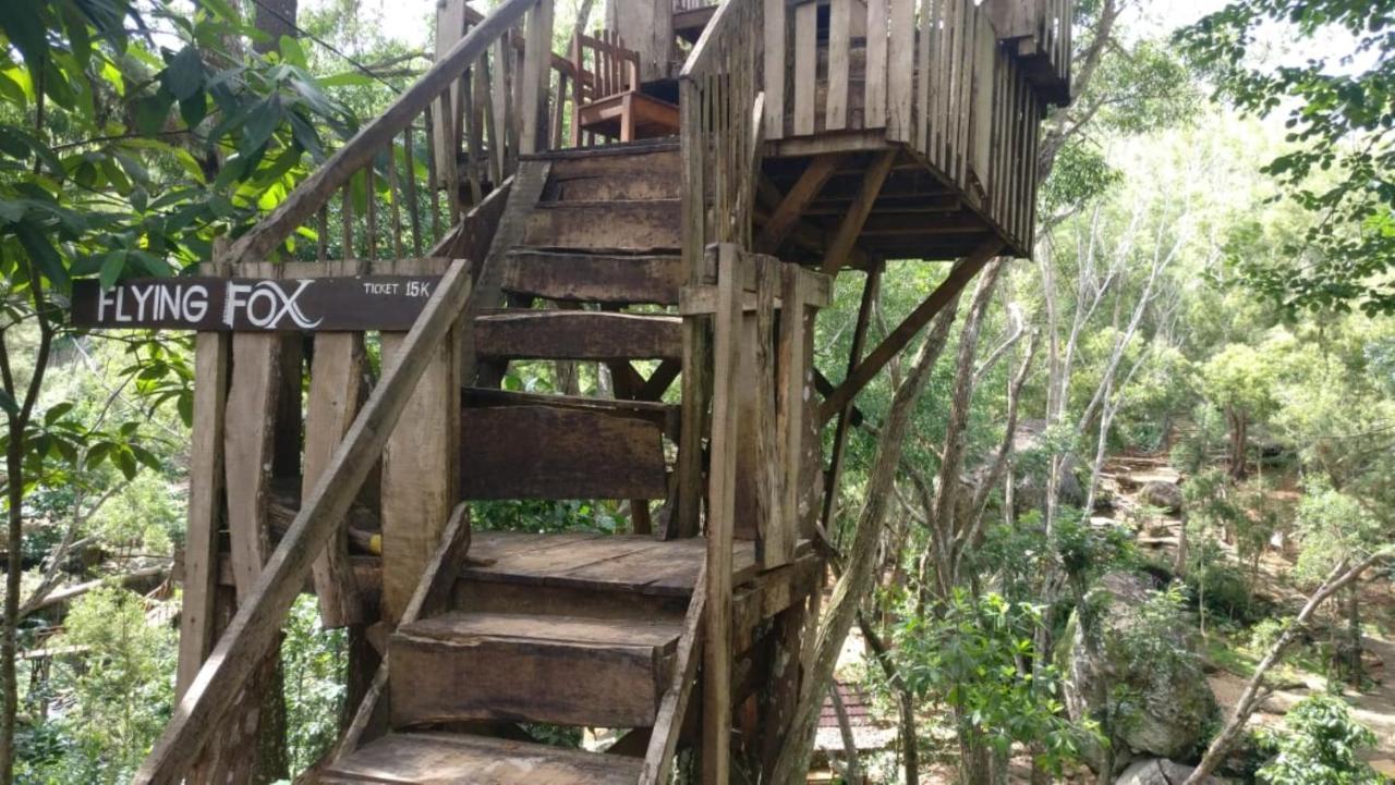 Seribu Batu Songgo Langit Resort & Camp Bantul Kültér fotó