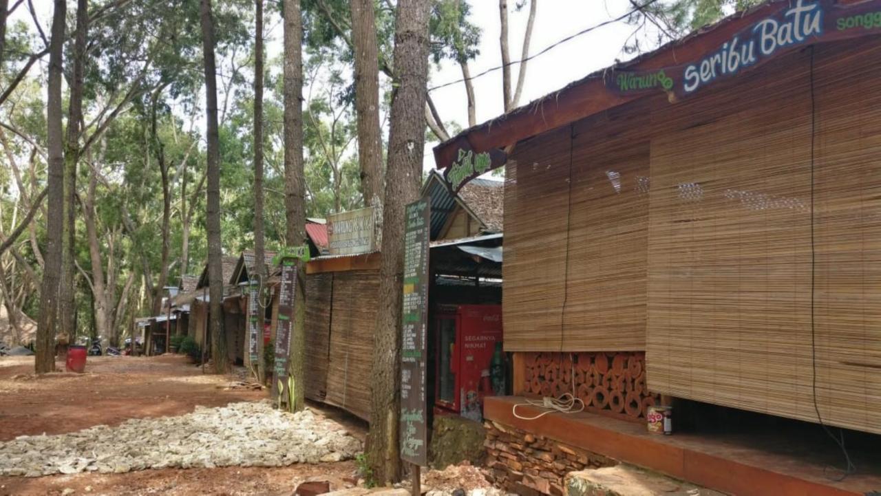 Seribu Batu Songgo Langit Resort & Camp Bantul Kültér fotó